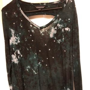 Rock & Republic Long Sleeve Open Back Tee